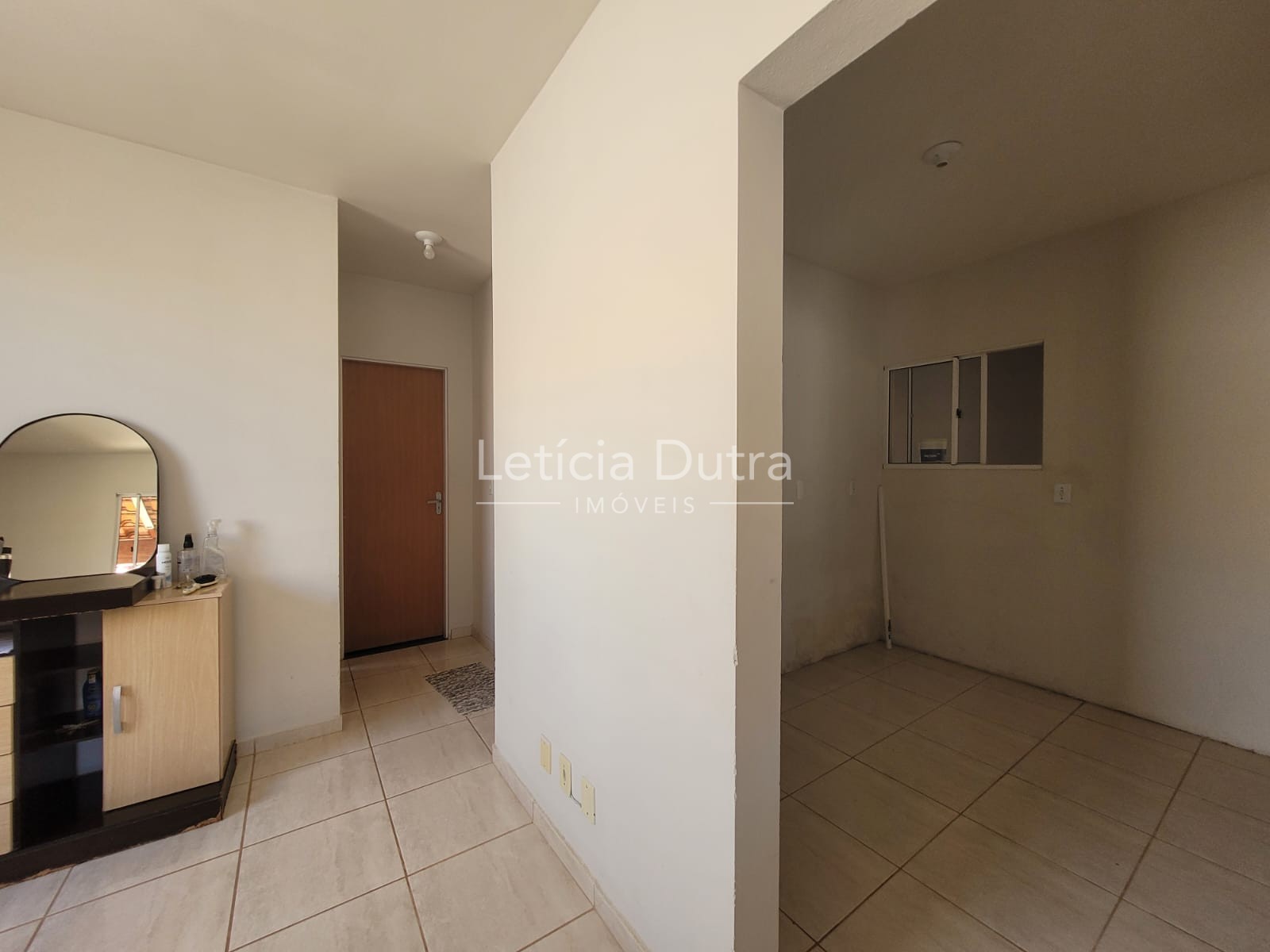 Casa em Parque da Floresta  — foto 21 de 24