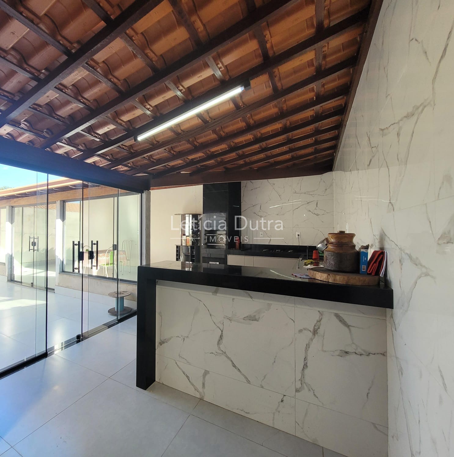 Casa em Parque da Floresta  — foto 10 de 24
