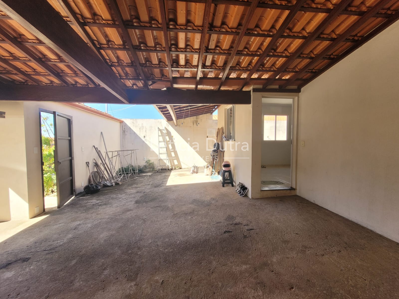 Casa em Parque da Floresta  — foto 5 de 24
