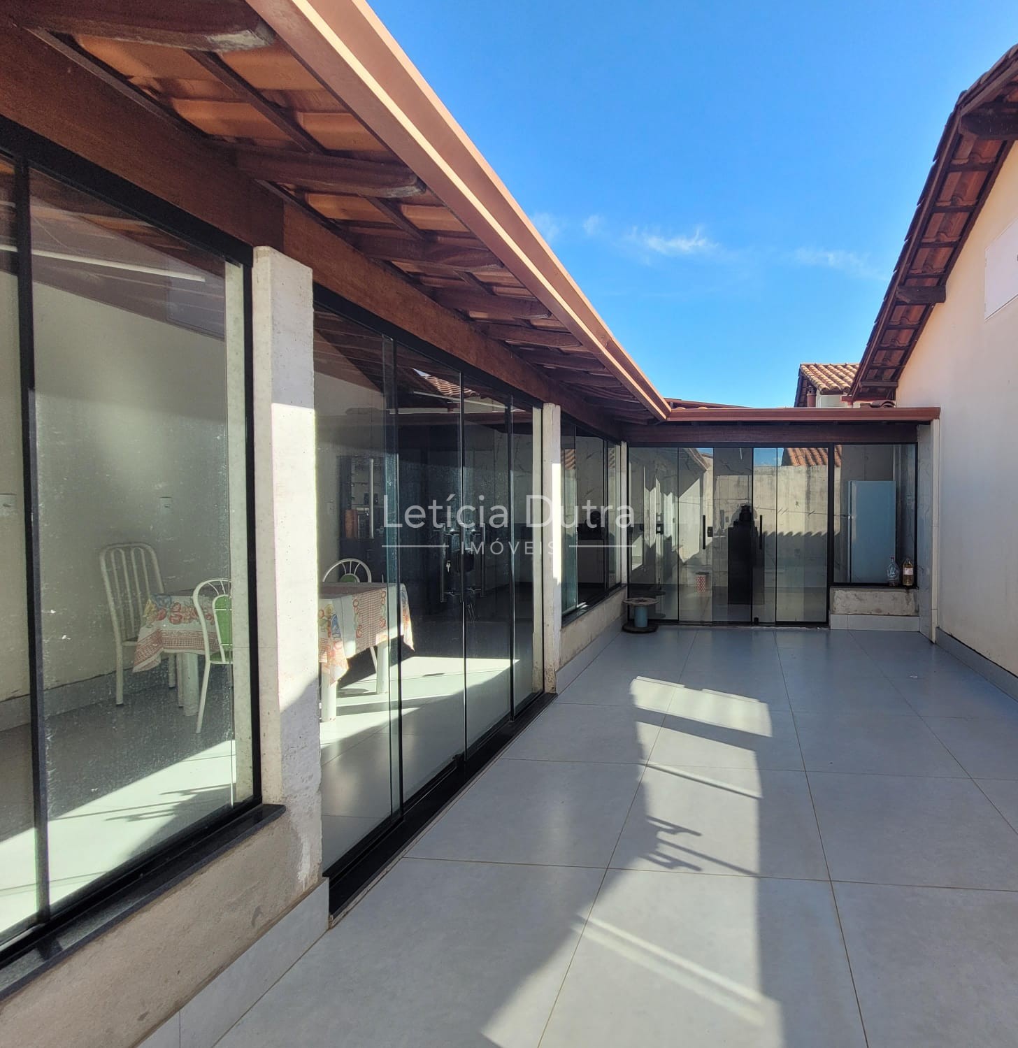 Casa em Parque da Floresta  — Casa à venda no Parque da Floresta
