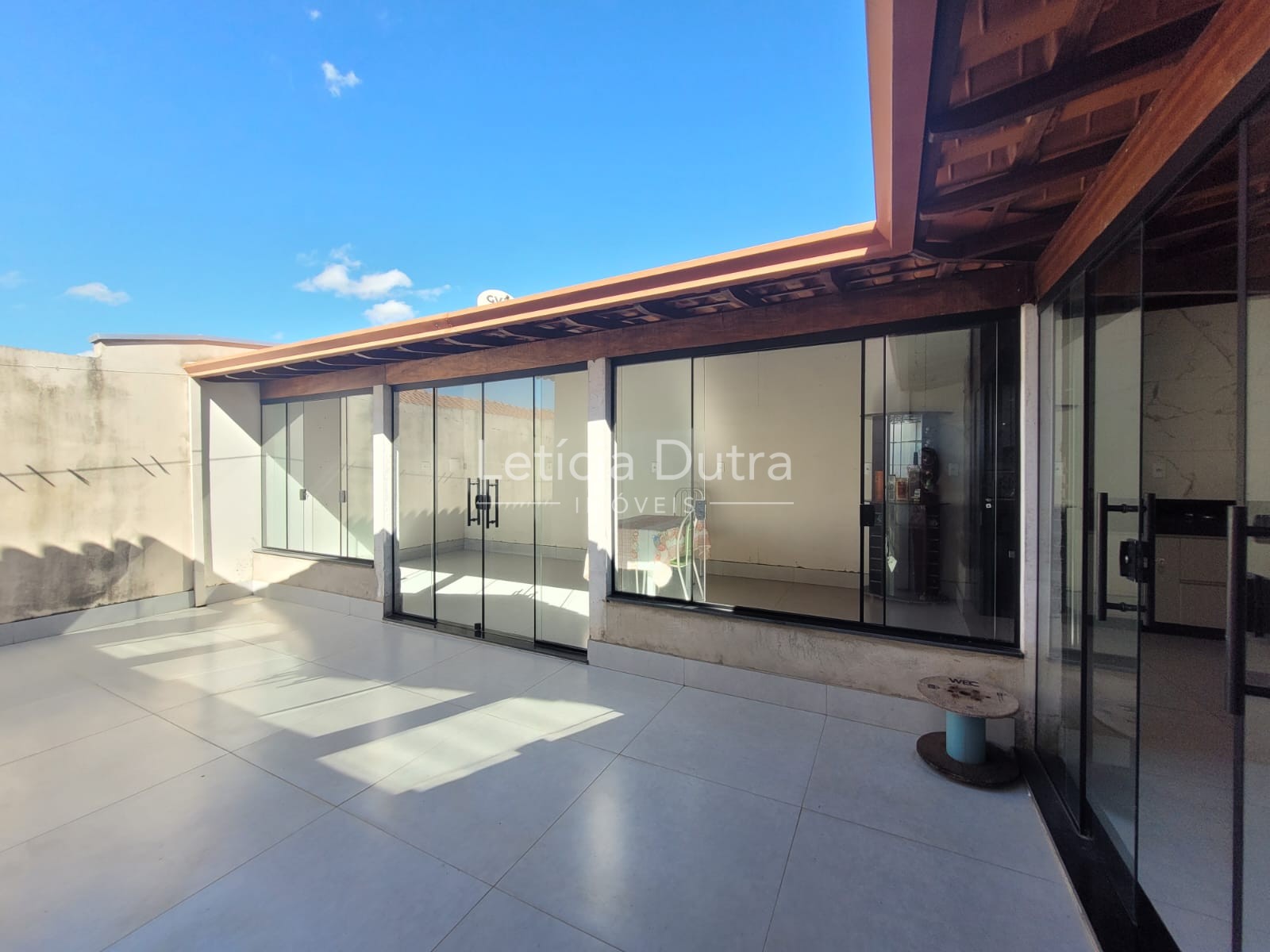 Casa em Parque da Floresta  — foto 14 de 24