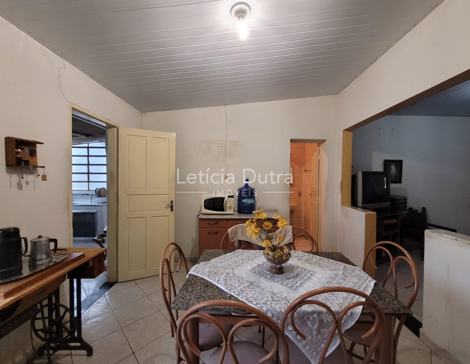 Casa em centro  — Casa à venda próximo à Matriz 