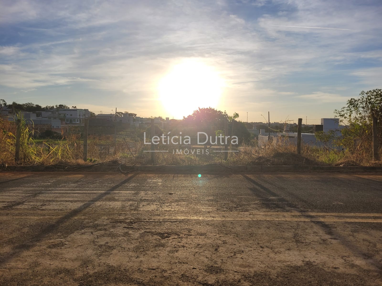 Lote em Castelo II — Lote à venda no Castelo II