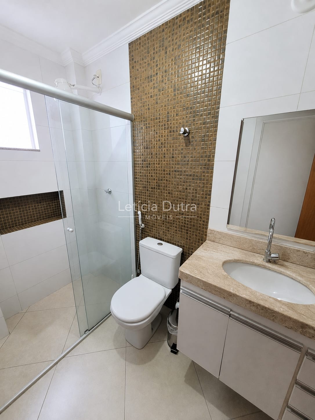 Apartamento em Genny Andrade  — foto 10 de 17