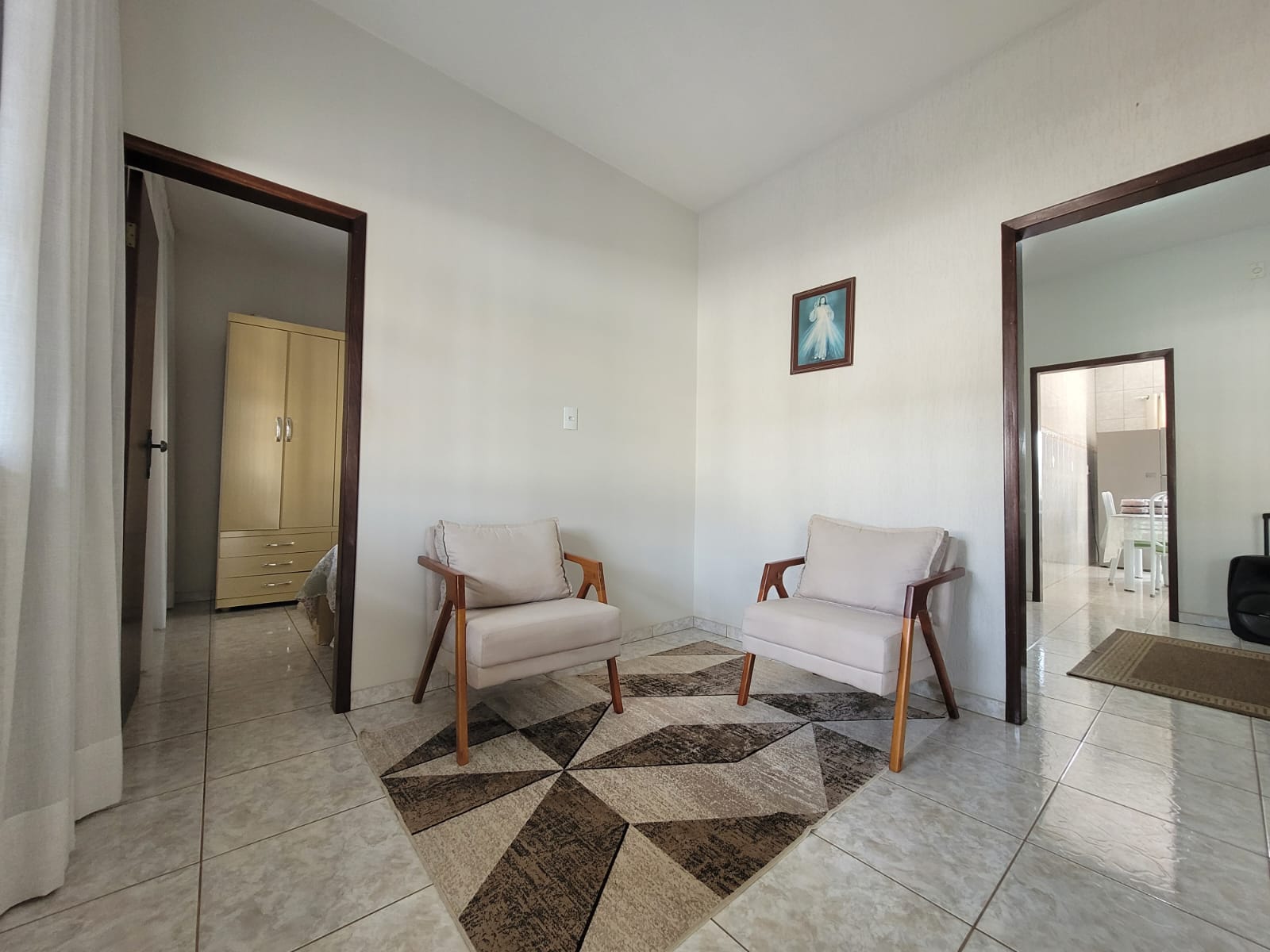 Casa em Santo Antônio  — Casa 3 quartos com excelente área externa 